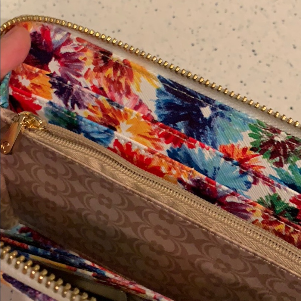 Wallet - Picture 6 of 7